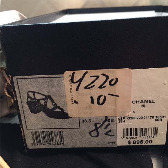 COPY - Vintage Chanel shoesSize 8 1/2 - Picture 7 of 8